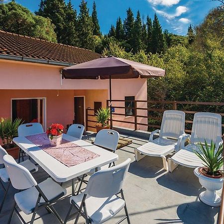 Holiday Home Paul Blace Exterior foto